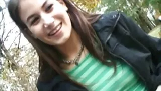 Linda garota com cuidado os dedos buceta ver filme pornô com as brasileirinhas