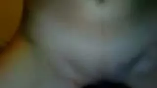 Menina com bela buceta se espalha seus filme pornô da brasileirinhas lábios da buceta