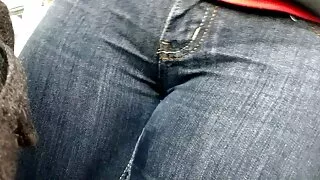 Dedilhado buceta peluda com um eu quero assistir filme de sexo as brasileirinhas pequeno vibrador rosa