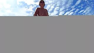 Babando menina lubrificou o pau de um brasileirinhas filme pornô grátis cara