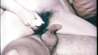 No corredor vermelho ocorreu uma punheta de rata video pono brasilerinha quente