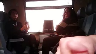 Avidamente aperta os seios derramados inchados pornor as brasilerinhas com fome Kurve e quer sexo