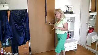 Nada bola dançou antes de fazer amor vídeo de sexo pornô brasileirinha e despertado por este namorado